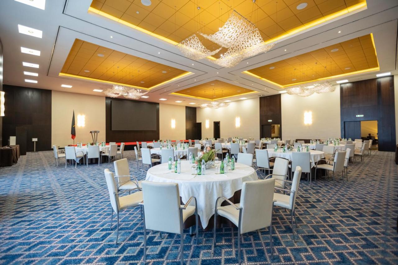 Epic Sana Luanda Hotel Kültér fotó